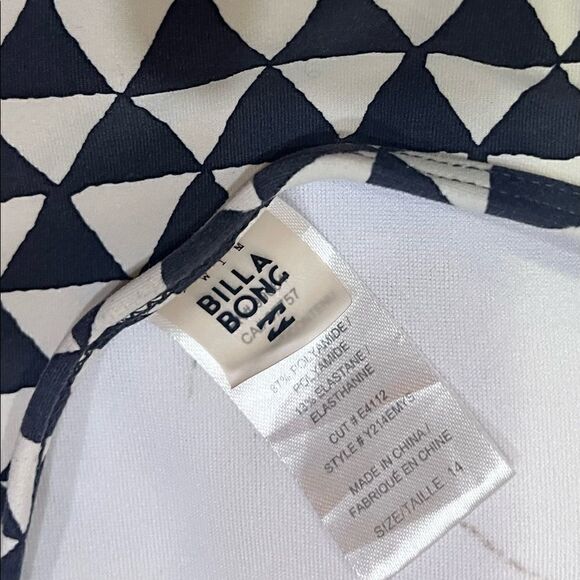 BILLABONG GIRLS SWIM TANKINI HALTER TOP BLACK WHITE GEO PRINT SIZE 14 - Picture 6 of 7